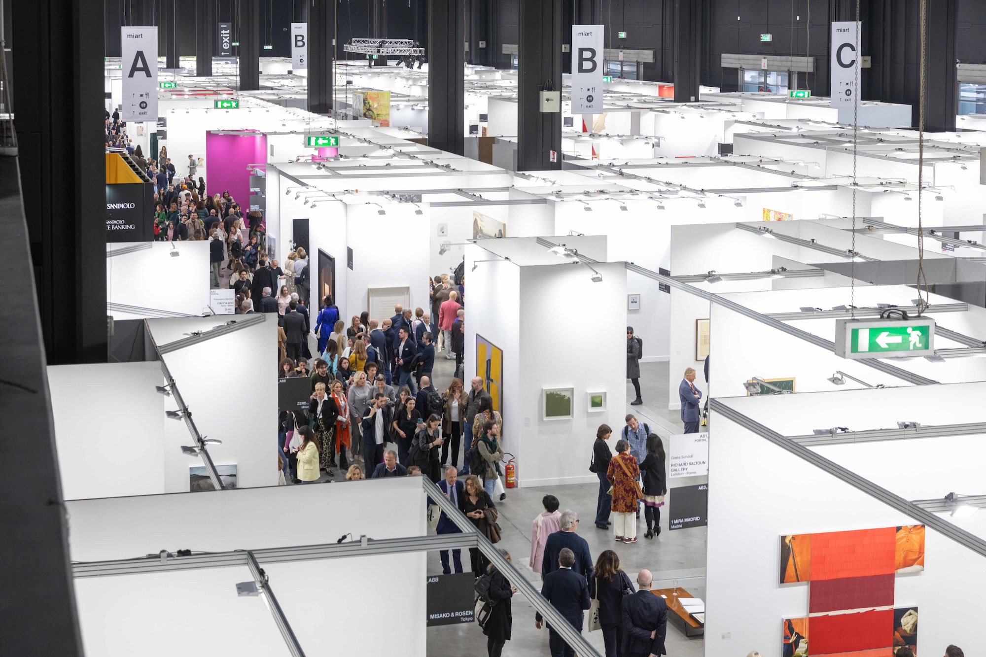 OVAL TORINO 1—3 NOV 2024, image size:2000x1333